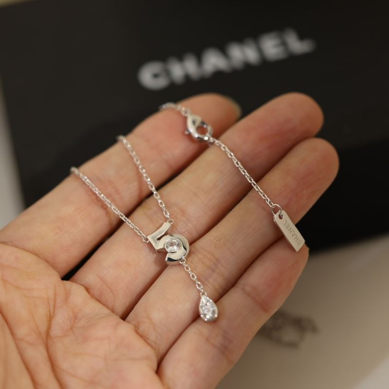 Ch**el necklaces